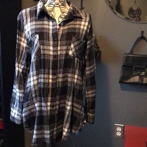 Black & White Long Plaid Shirt